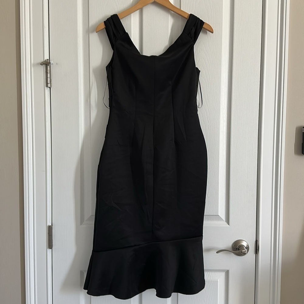 VENUS Black Ruffled Sheath Midi Dress - Picture 5 of 12